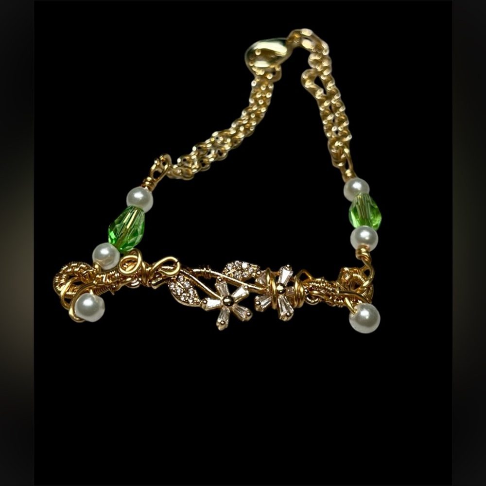 💜🌸Dainty chain link bracelet-light green and gold
